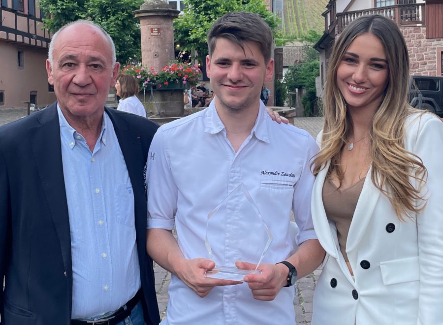 Alexandre Zoccolan remporte le trophée de « jeune chef de Riquewihr » lors du Knepfelfacht 2022