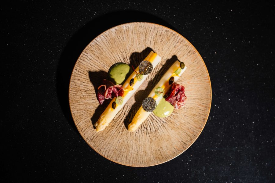 Les asperges en réel et en trompe-l’œil, entre tradition et innovation